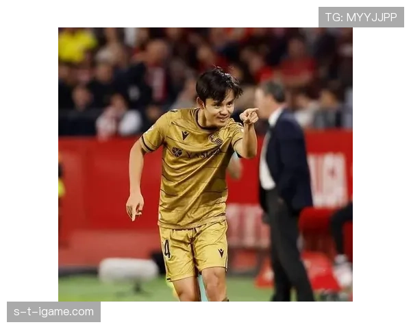 久保建英展现双足天赋，精彩控球引球迷惊叹