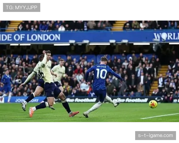 切尔西状态持续低迷,英超争冠前景堪忧 切尔西状态持续低迷,英超争冠前景堪忧