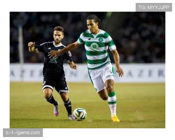 范戴克荣膺世界最佳中卫,以卓越表现扛起荣耀与责任 范戴克荣膺世界最佳中卫,以卓越表现扛起荣耀与责任