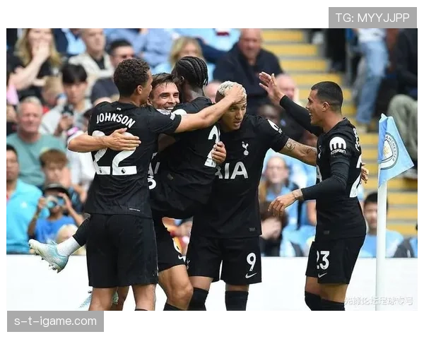 德甲夏窗转会价格深度解析：球队策略调整与未来竞争力重塑